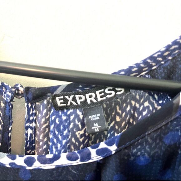 EXPRESS Sheer Blouse with Balloon Sleeves Size Medium - Picture 5 of 5